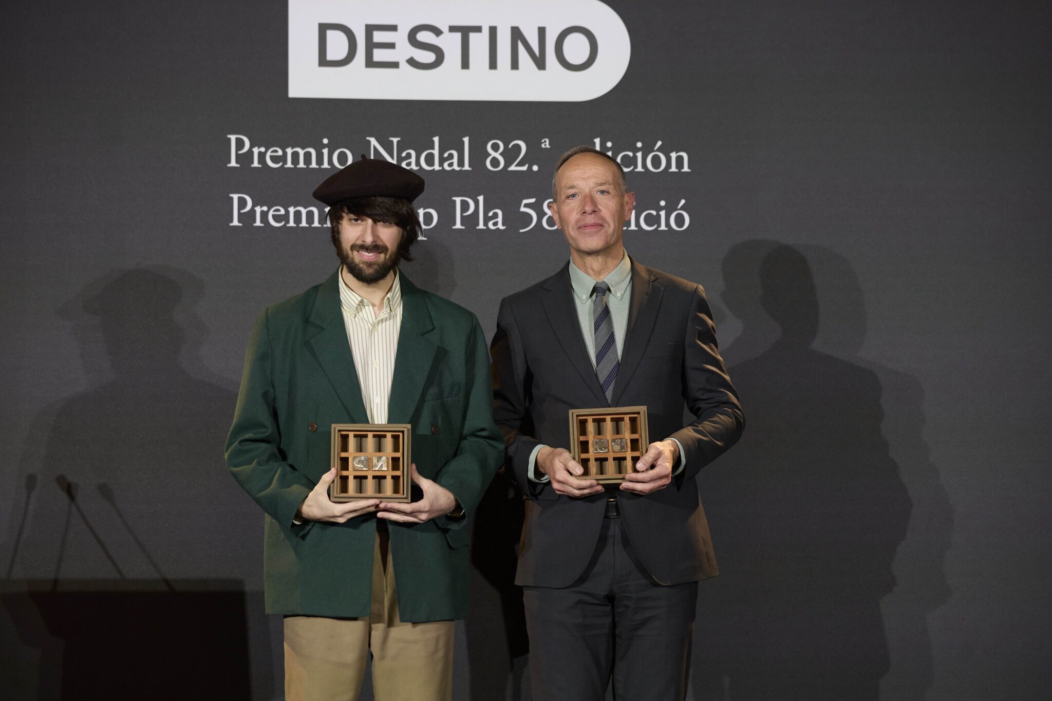 “La ciudad de las luces muertas”, galardonada con el Premio Nadal